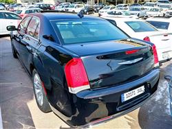 کرایسلەر 300